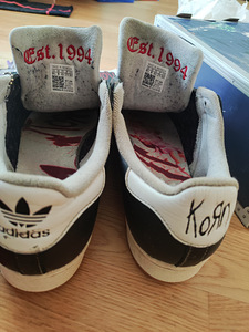 Korn x Adidas, суперзвезда (4 фото из 10)