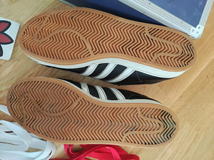 Korn x Adidas, суперзвезда (5 фото из 10)