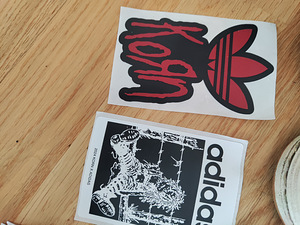 Korn x Adidas, суперзвезда (7 фото из 10)