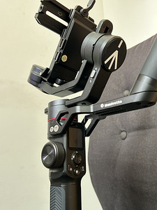 Manfrotto MVG220 elektrooniline stabilisaator (3 foto / 7)