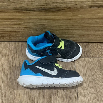 Кроссовки Nike размер 21