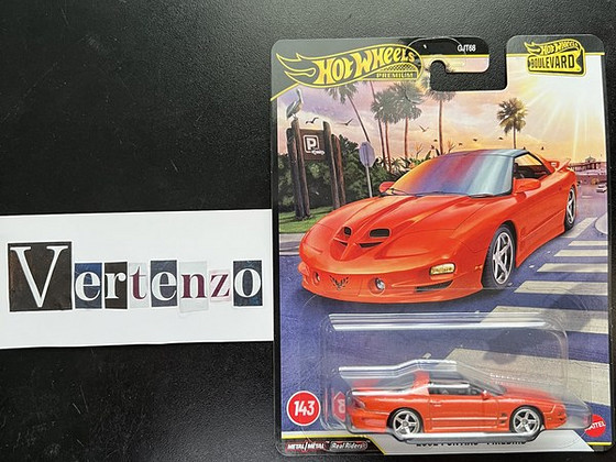 2002 Pontiac Firebird 2026 Hot Wheels Boulevard