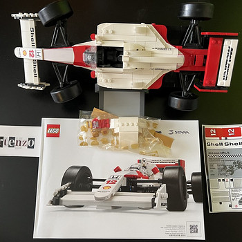 LEGO® Icons McLaren MP4/4 & Ayrton Senna