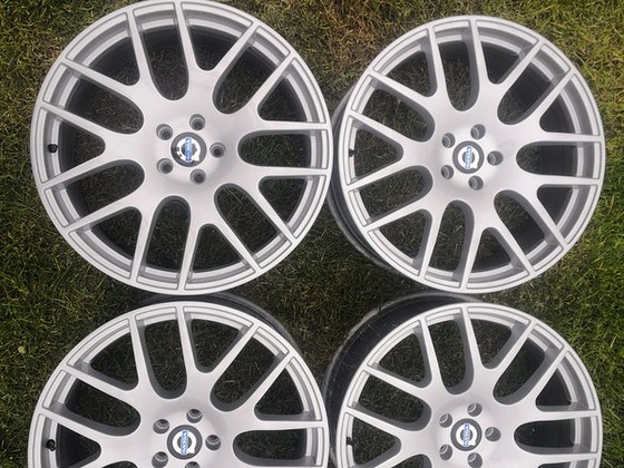 RH 20”xJ9 5x108 ET45