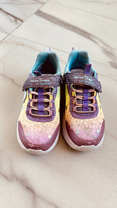 Skechers tossud (4 foto / 9)