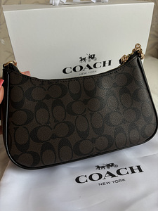 Оригинальная сумка Coach (5 фото из 5)
