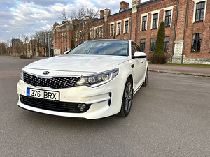 Kia Optima (1 фото из 6)