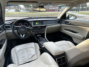 Kia Optima (5 фото из 6)