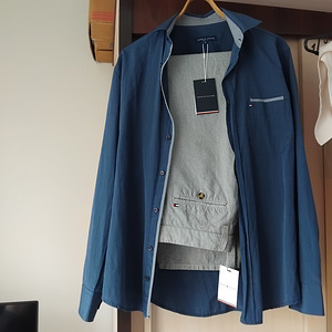 Мужские брюки и рубашка Tommy Hilfiger, как новые (1 фото из 6)