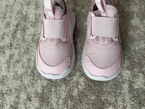 Кроссовки Nike для девочки