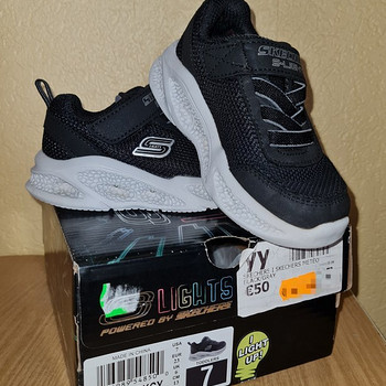 Кроссовки Skechers S-Lights