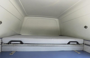 Volkswagen T4 California (11 фото из 12)
