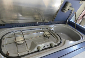 Volkswagen T4 California (9 фото из 12)