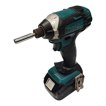 Аккумуляторная дрель Makita DTD152 + акку 3.0Ач