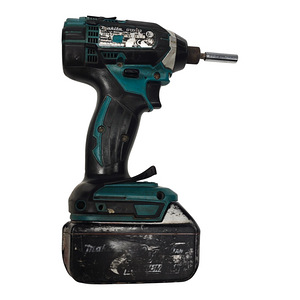 Akutrell Makita DTD152 + aku 3.0Ah (2 foto / 5)
