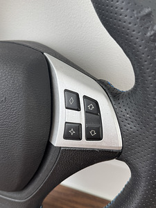 Руль BMW E70 (4 фото из 9)