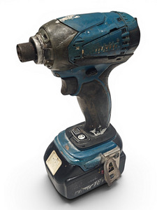 Аккумуляторная дрель Makita BTD146 + акку 5.0Ah (1 фото из 5)