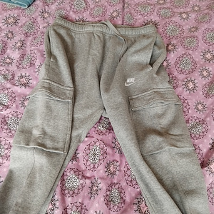Meeste Nike dressipüksid (4 foto / 4)