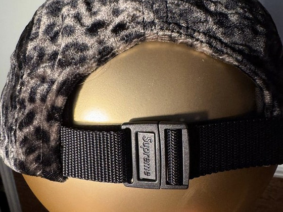 Supreme cap