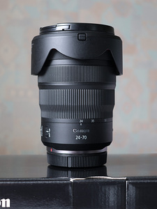 Canon RF 24-70mm F2.8L IS USM (1 foto / 5)