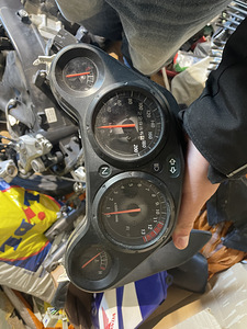 Honda 125r 2008 запчасти, целиком (varuosadele, tervena) (6 фото из 10)