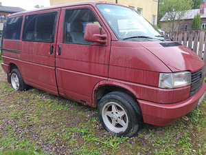Vw multivan t4 2.4 57kw на запчасти (1 фото из 8)