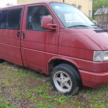 Vw multivan t4 2.4 57kw varuosadena