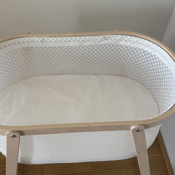 IKEA Bassinet with mattress (+ 2 sheets for free)