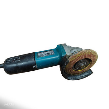 Болгарка Makita 9558HN