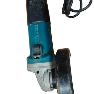 Болгарка Makita 9558HN (4 фото из 5)