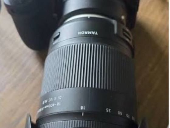 Nikon 5600