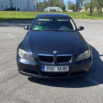 Продается BMW 320D
