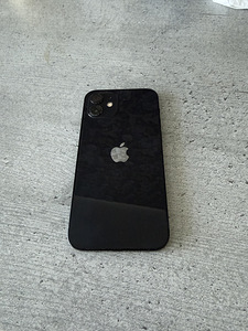 Kasutatud Iphone 12 heas seisundis (2 foto / 4)