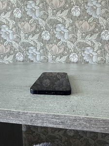 Kasutatud Iphone 12 heas seisundis (3 foto / 4)