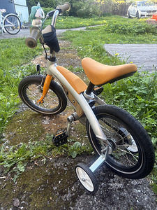 BMW laste jalgratas (2 foto / 3)