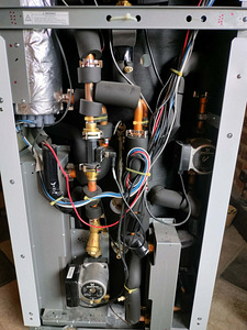 Mitsubishi Electric Ecodan EHST20C-YM9C siseosa/200L boiler (3 foto / 5)