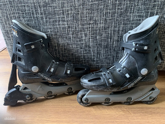 Müüa Rollerblade rulluisud