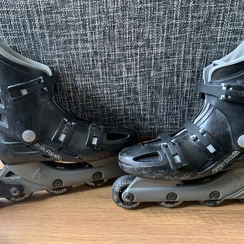 Продам ролики rollerblade