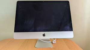 iMac (21.5-дюймовый, конец 2013 года) (1 фото из 2)
