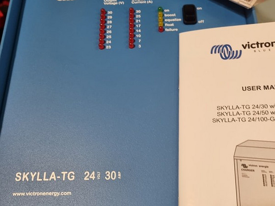 Victron Skylla charger