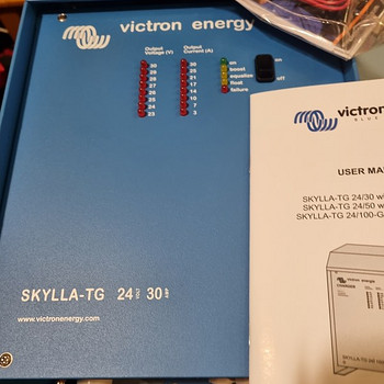 Victron Skylla charger
