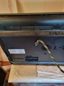 LG teler 32" + seinakinnitus (3 foto / 6)