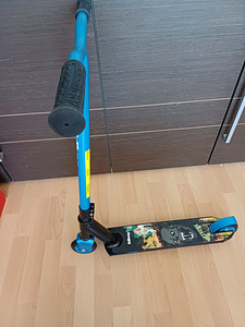 Tõukeratas JDBug Pro Stunt Scooter (4 foto / 5)