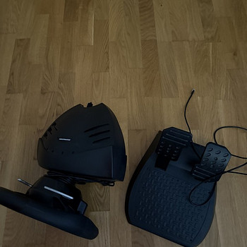 Thrustmaster t80
