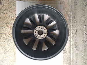 VW R20 2H6601025F 2H6601025FFZZ (2 foto / 2)