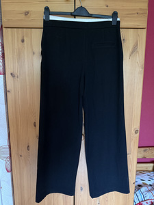 Брюки Zara (2 фото из 3)