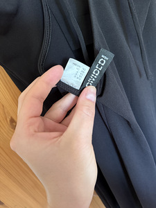 Платье H&M (3 фото из 3)