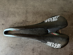 Jalgratta sadul SELLE SMP COMPOSIT (1 foto / 4)