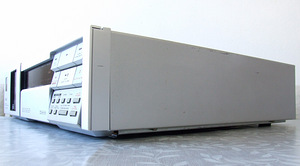 Vanakooli kolmepealine kassettdekk Akai GX-9 (4 foto / 10)