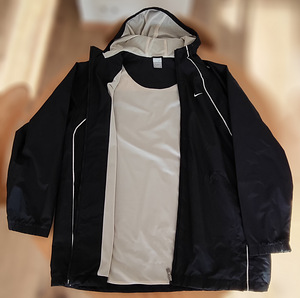 Nike meeste tuulejope kapuutsiga XXL / pikkusele 193 (2 foto / 8)